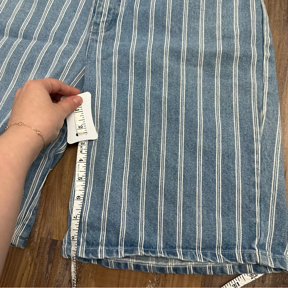VTG 80s 90s High Waist Long Baggy Bermuda Blue & White Stripe Jean Denim Shorts